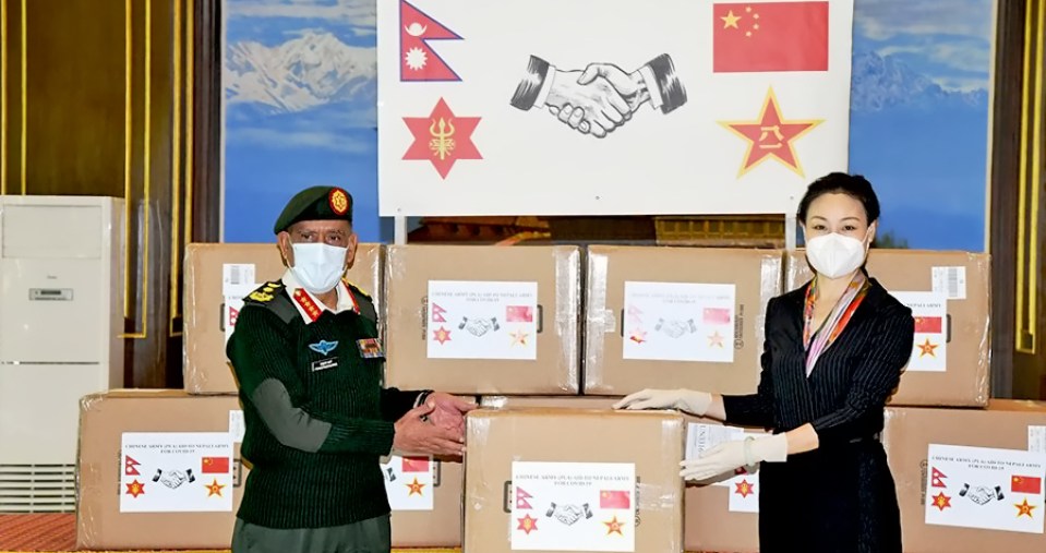 नेपाली सेनालाई ३ लाख डोज खोप चीनले दियो