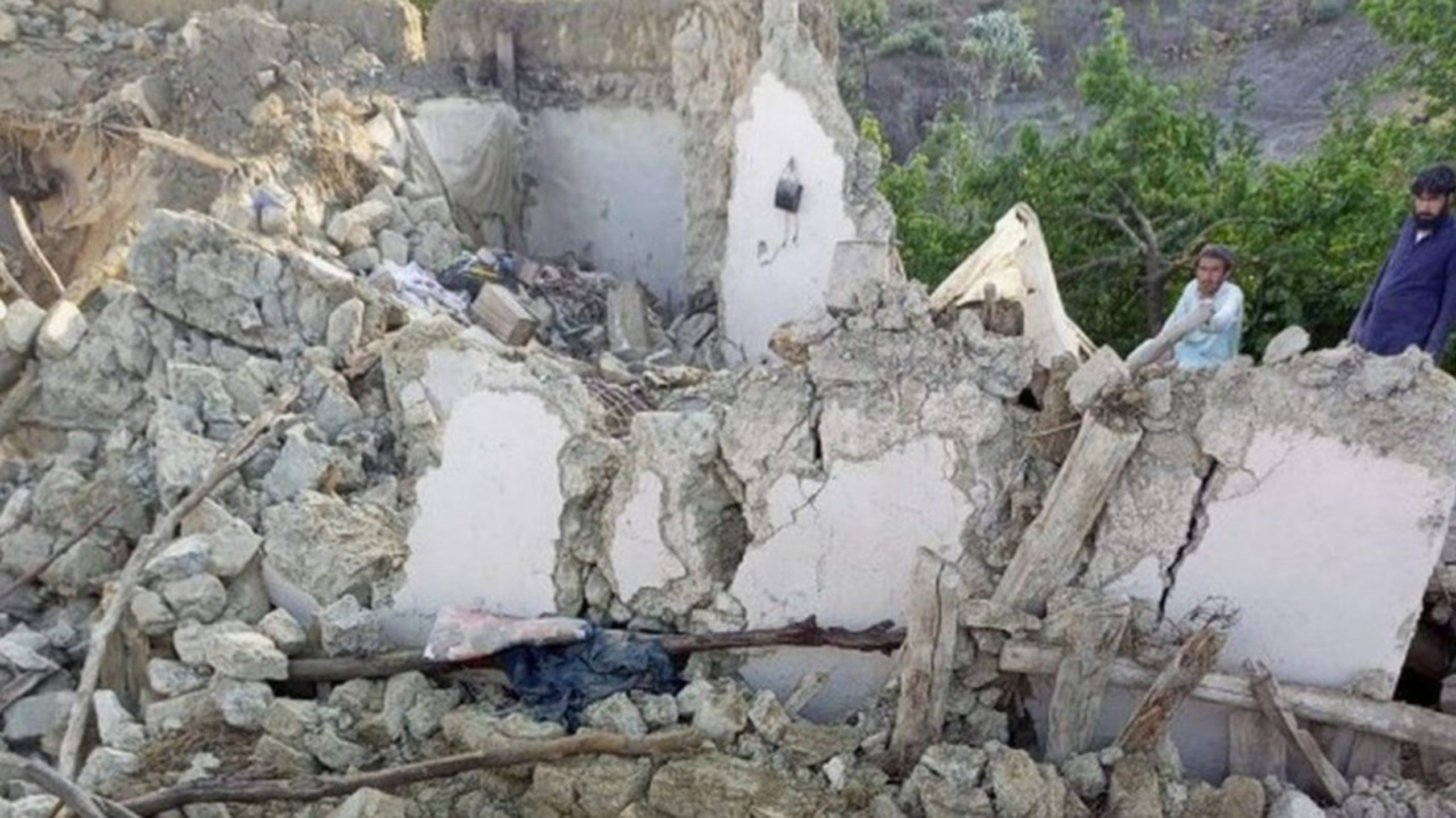 अफगानिस्तानमा भूकम्पबाट मृत्यु हुनेको संख्या एक हजार नाघ्यो