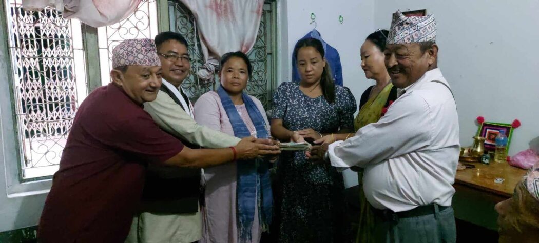 बचन केदेमको परिवारलाई कियाचु जापानद्वारा आर्थिक सहयोग