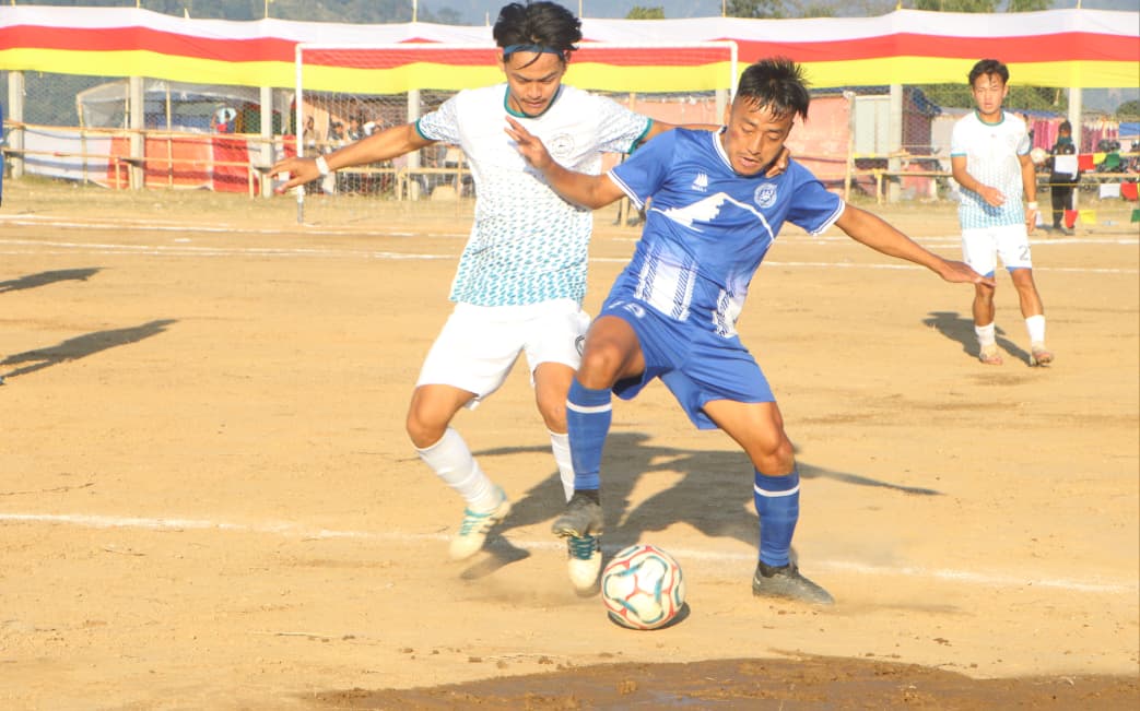 आत्मानन्द गोल्ड कप : आयोजकलाई हराउँदै दमक भाङबारी अन्तिम चारमा