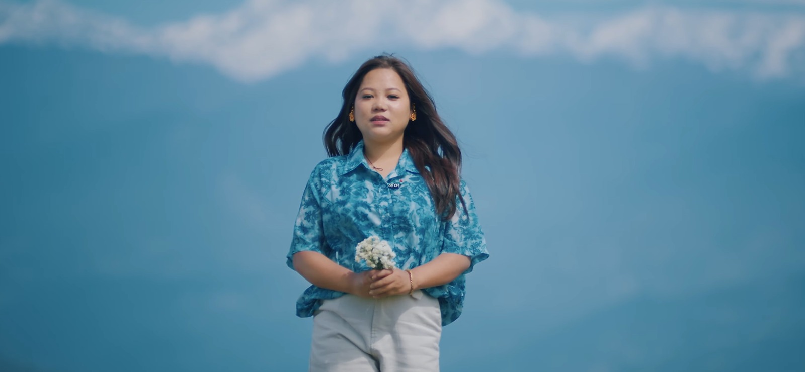 तिर्सना नेम्बाङको ‘फूल फुल्यो’ सार्वजनिक