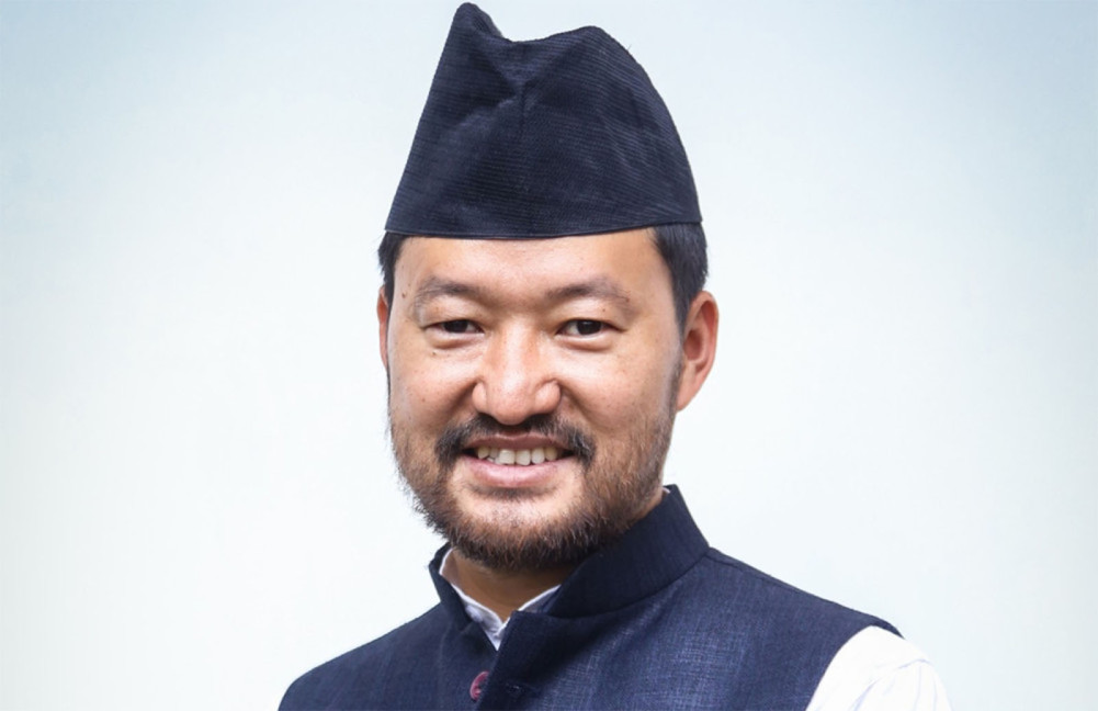 ताप्लेजुङमा एमालेका क्षितिज थेबे विजयी